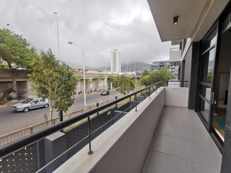 To Let 1 Bedroom Property for Rent in Gardens Western Cape